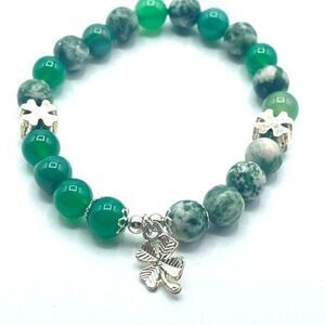 Lucky charm green aventurine tree agate beaded stretch bracelet ONE NEW Irish fo
